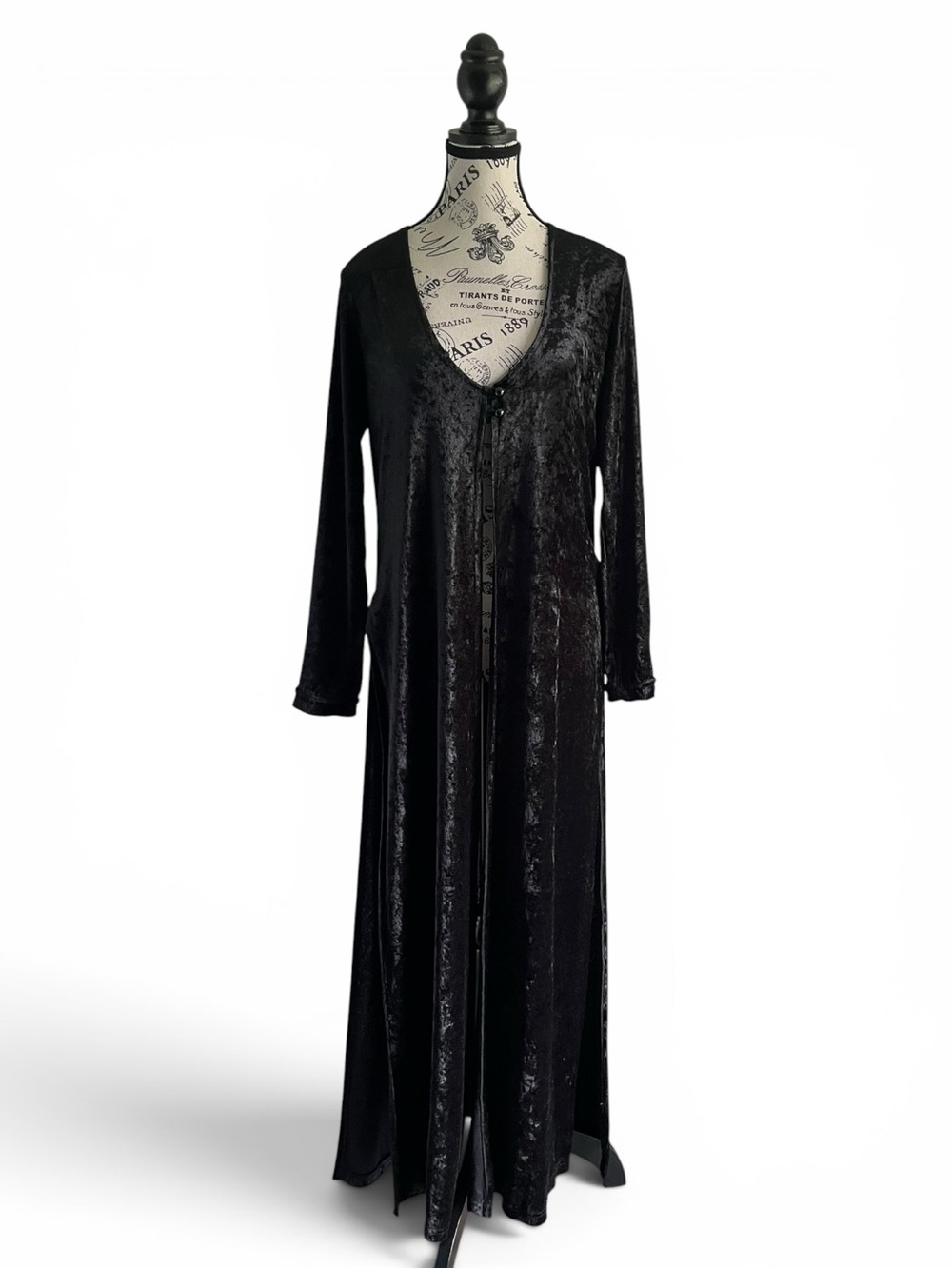 🇨🇦 Vintage Le Chateau Black Crushed Velvet Duster Cardigan Goth Whimsigoth Long